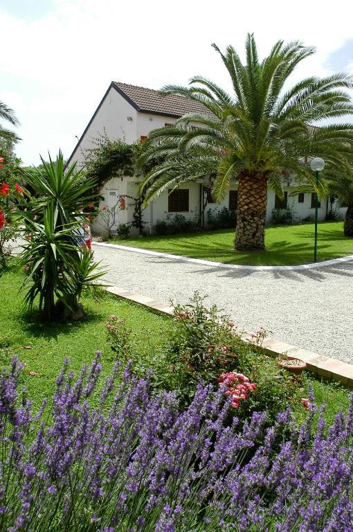 Nausicaa Village Sant'Andrea Apostolo dello Ionio Extérieur photo